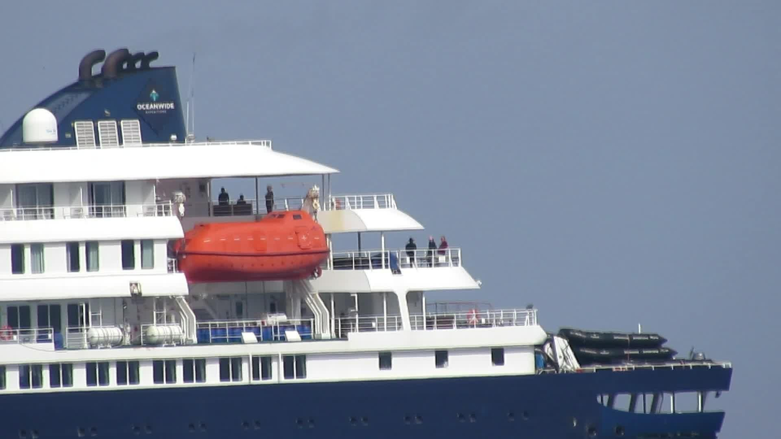 X088-CABO VERDE HONDIUS ZARPA RUMBO A CANARIAS