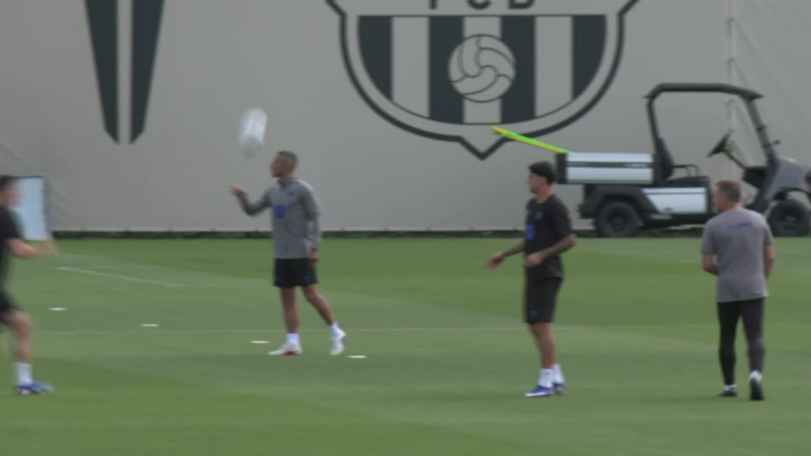 V034-BARCELONA ENTRENAMIENTO BARCELONA