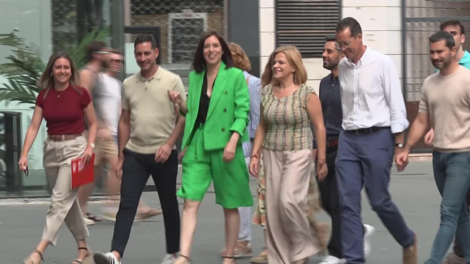 J023-VALENCIA DIANA MORANT