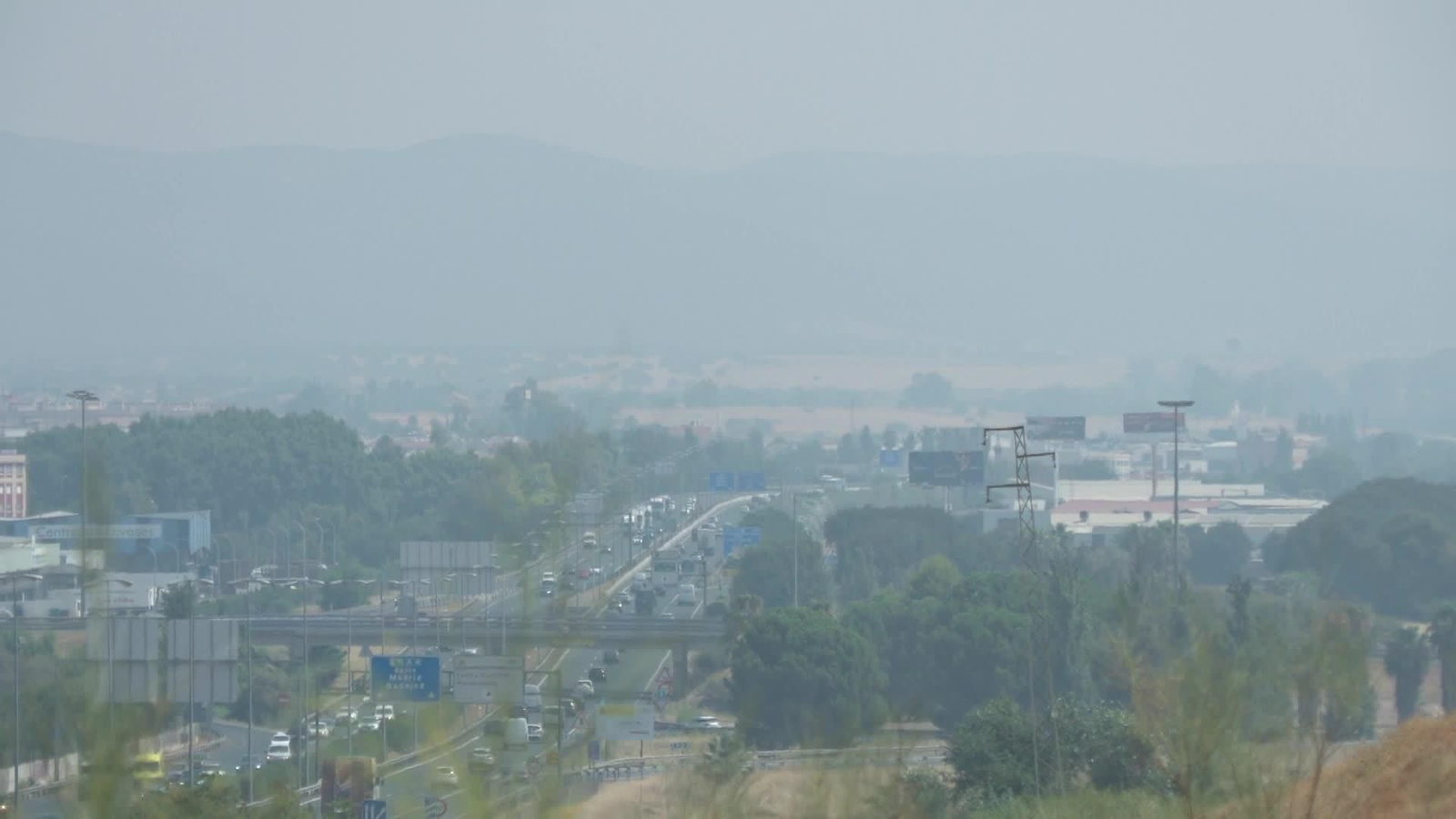 L040-CORDOBA LLEGA EL HUMO DE LOS INCENDIOS
