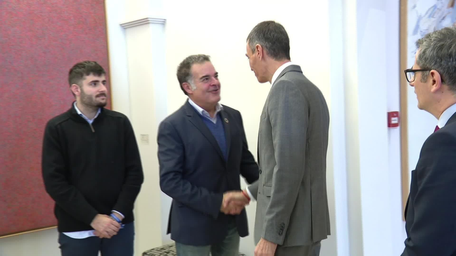 V023-MADRID SANCHEZ Y BOLAÑOS CON VICTIMAS IGLESIA