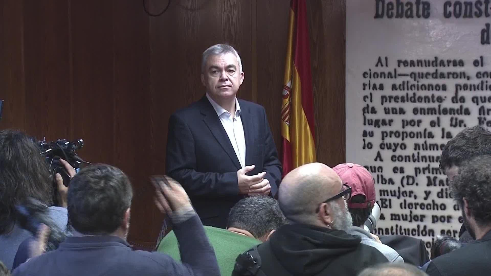 J050-EDI VARIOS CERDAN Y GOBIERNO