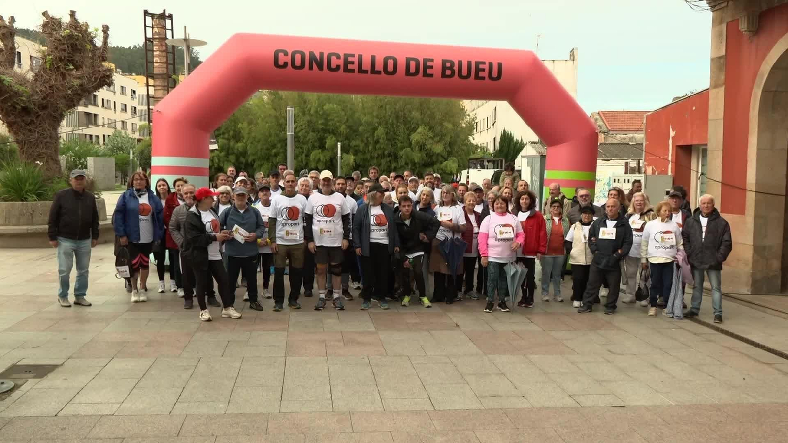 S034-PONTEVEDRA MARCHA SOLIDARIA EN BUEU VISIBILIZACION PARKINSON