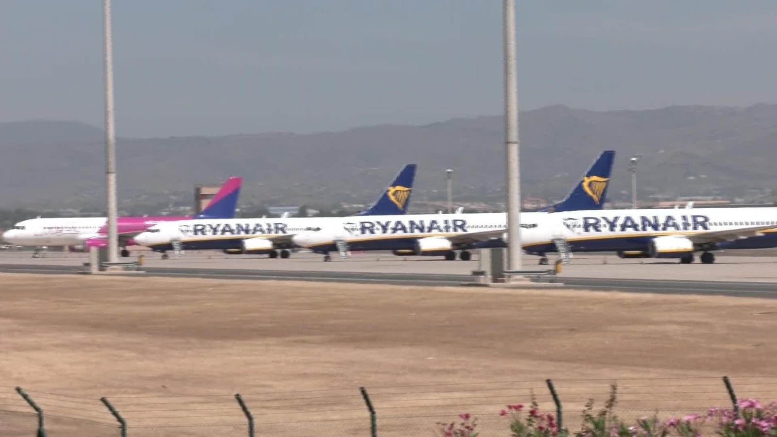 X049-EDI VARIOS CIERRES RYANAIR