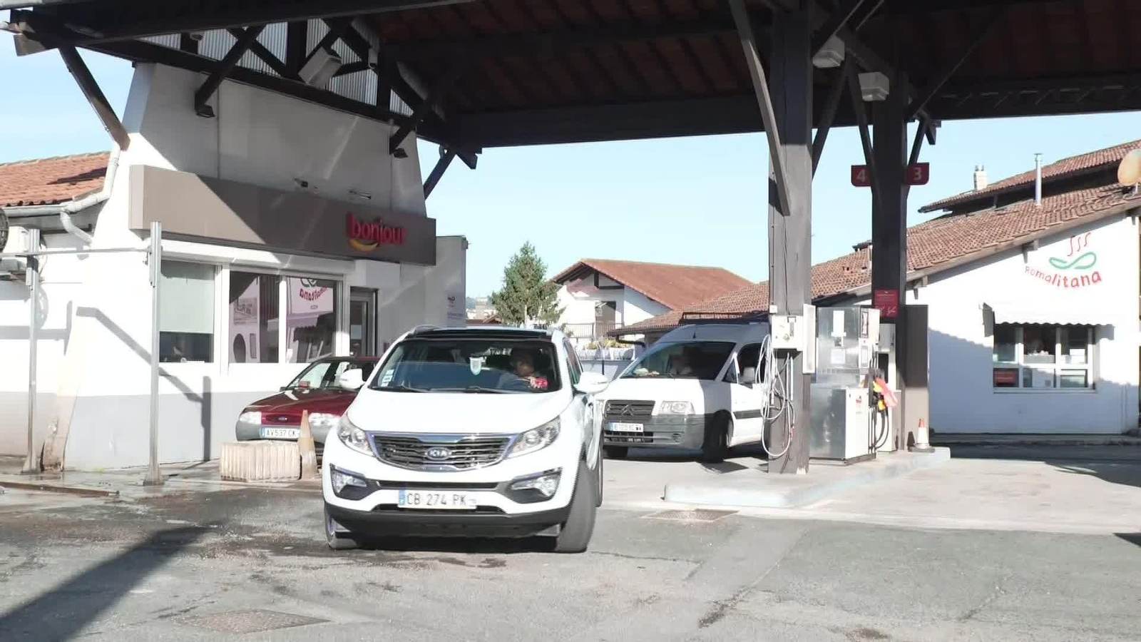 X030-FRANCIA ESCASEZ COMBUSTIBLES