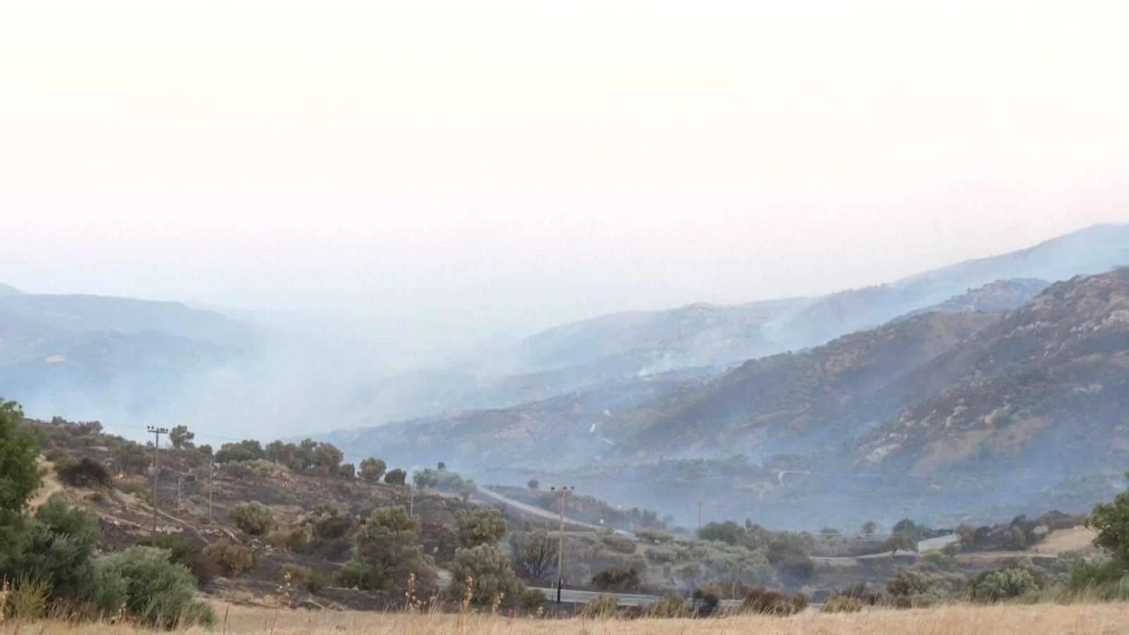 J006-GRECIA BOMBEROS MUERTOS INCENDIOS CRETA