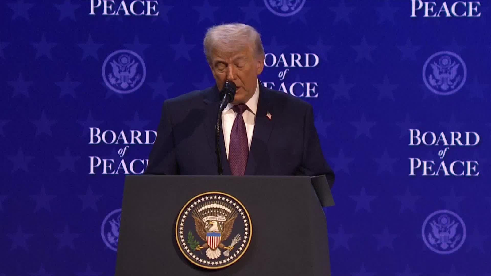 web trump davos mensaje españa