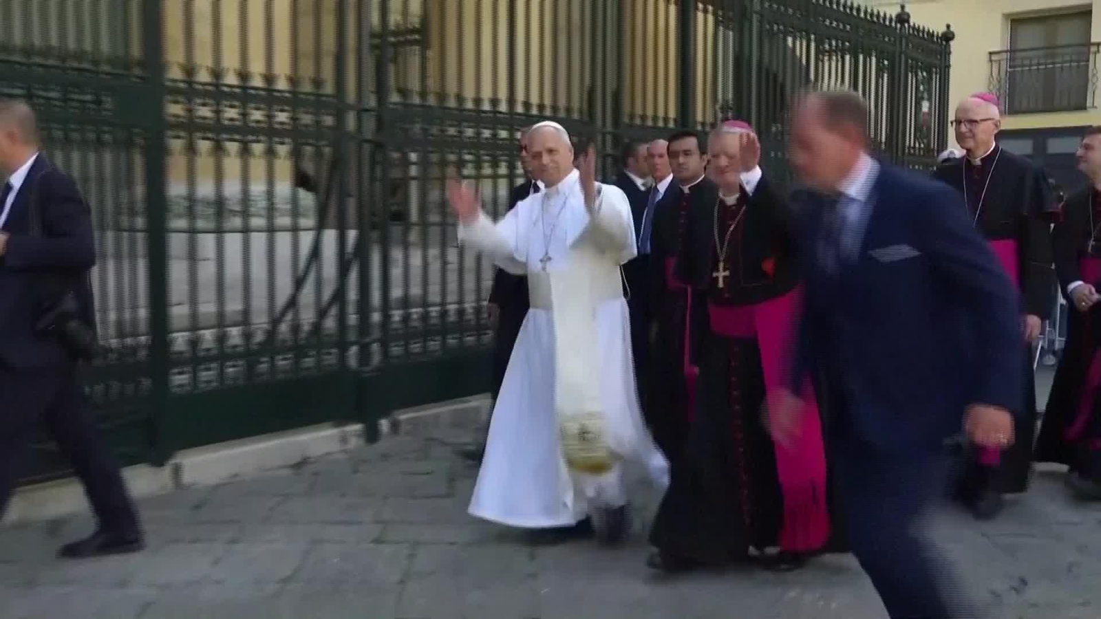 S010-ITALIA PAPA VISITA ACERRA