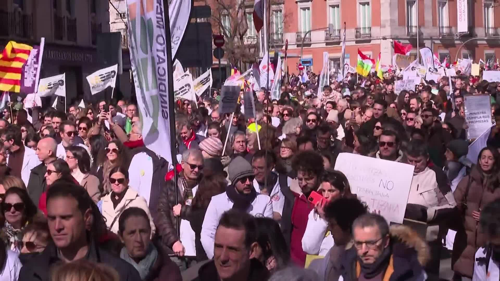 va protesta medicos estatuto marco