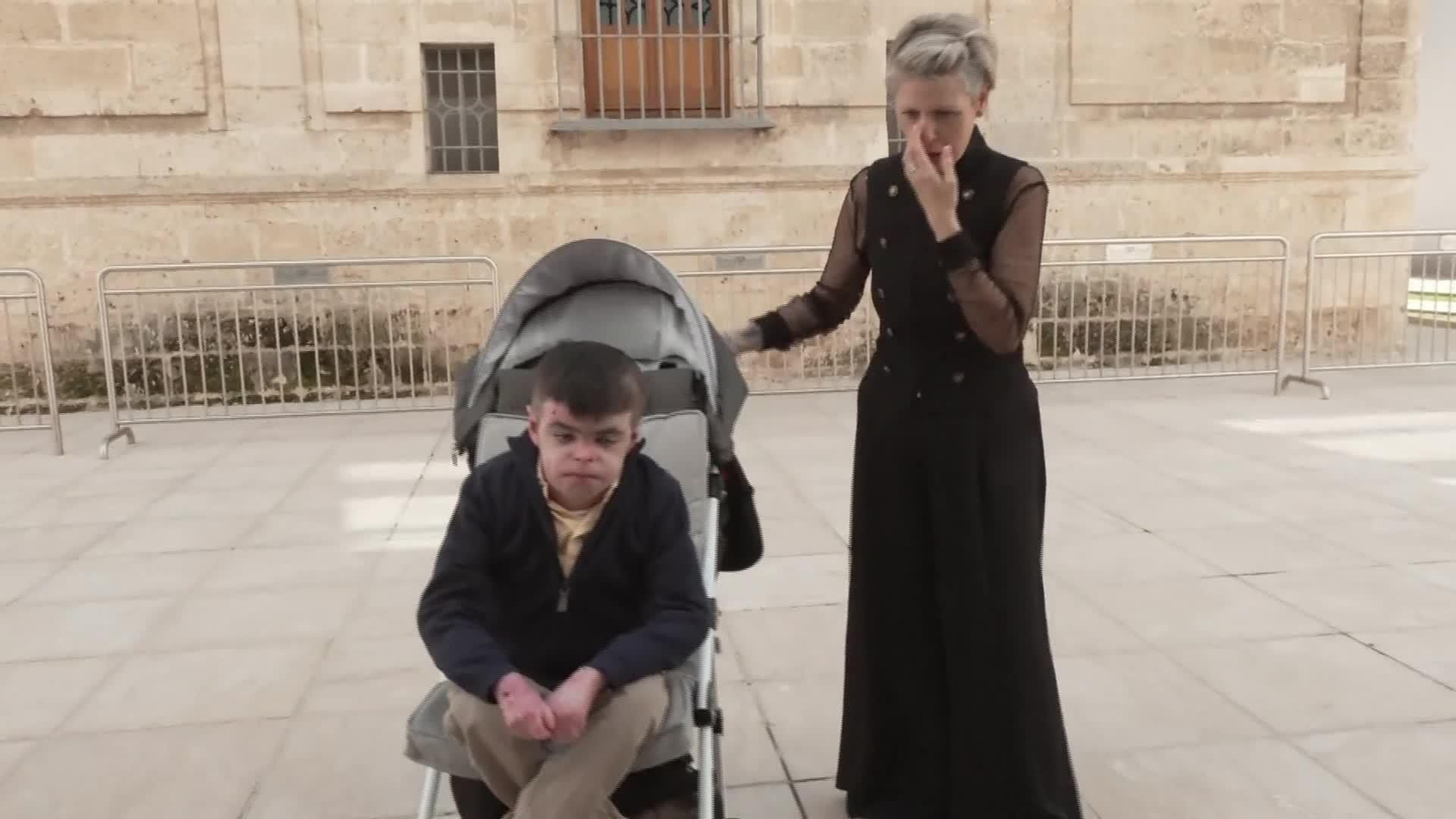 J050-SEVILLA MEDICAMENTO PIEL DE MARIPOSA