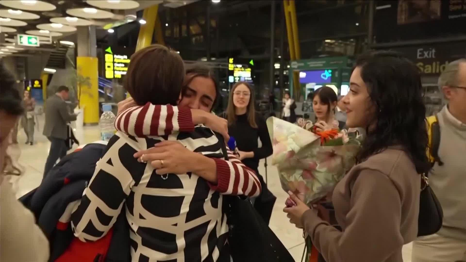 web llegada españoles abu dabi