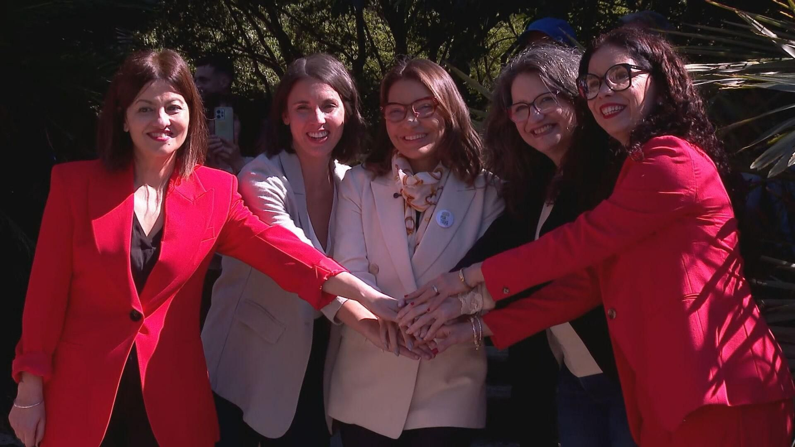 J084-VALENCIA ACTO IRENE MONTERO Y MONICA OLTRA