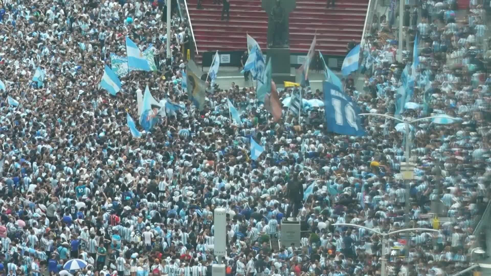 D003-EEUU FANS ARGENTINA PREVIA FINAL MUNDIAL