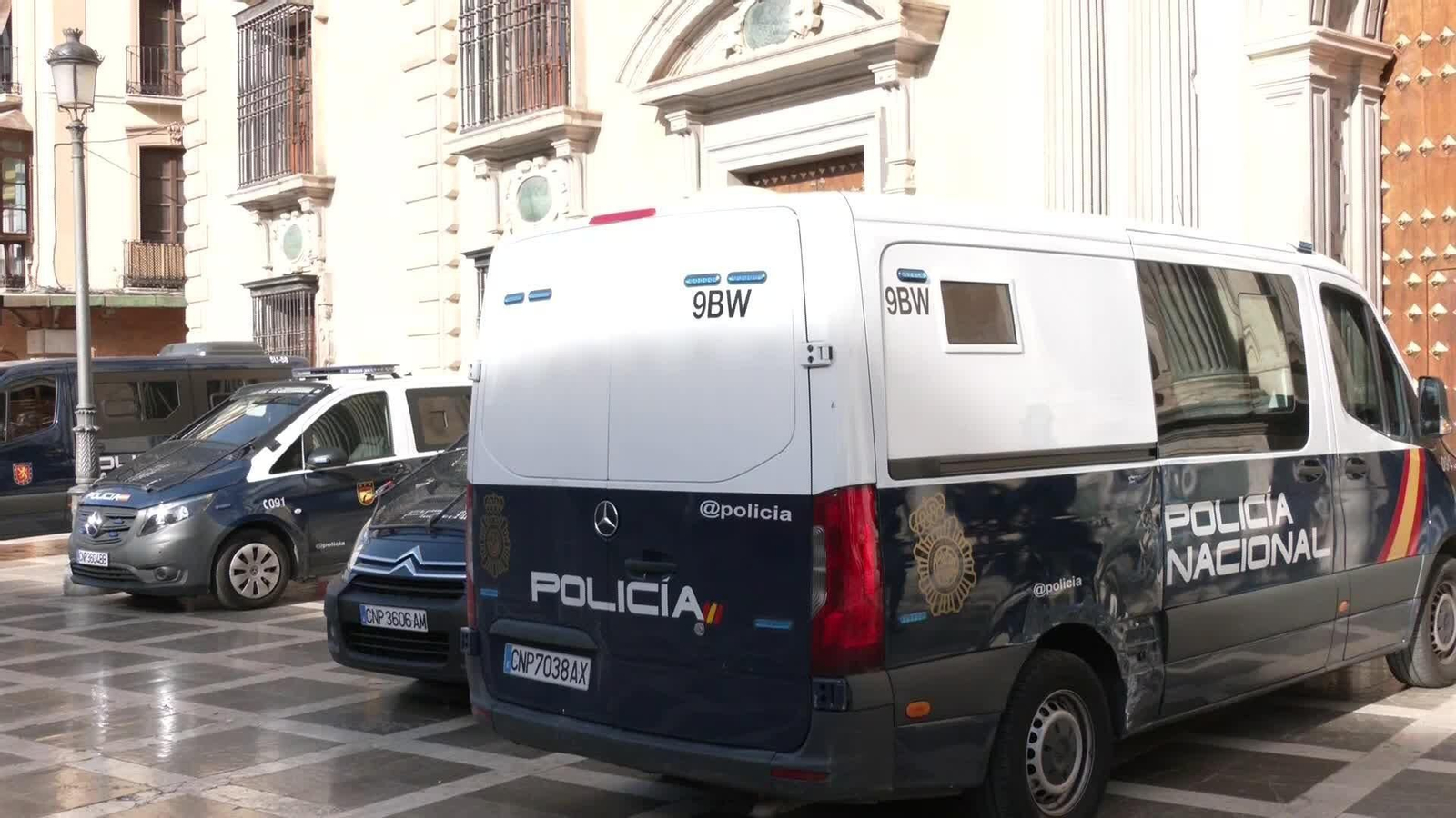 L043-GRANADA JUICIO YESOS