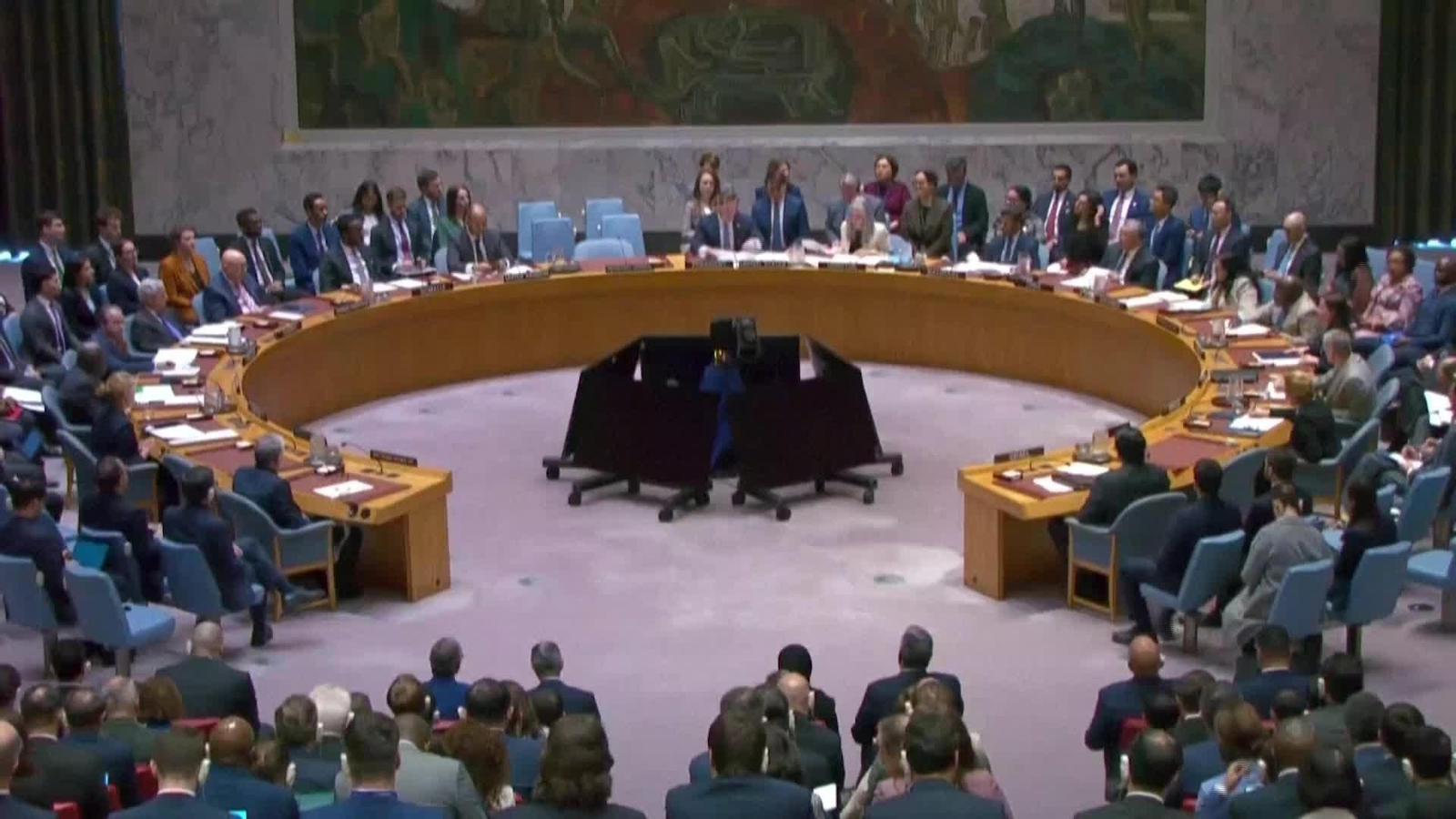 J060-IRAN RESUMEN GUERRA JUEVES