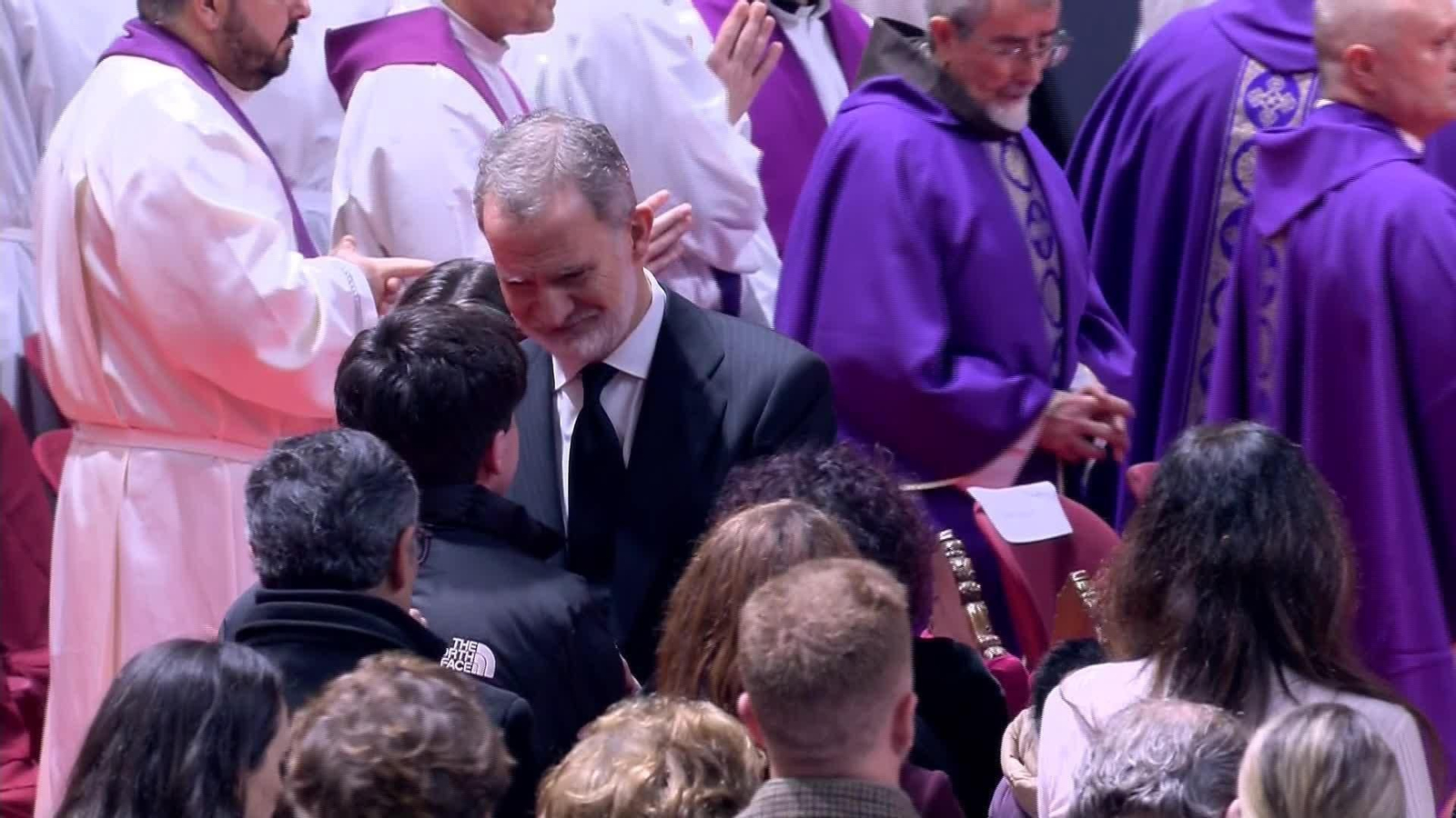 J084-HUELVA  FUNERAL VICTIMAS ADAMUZ FINAL Y SALIDAS