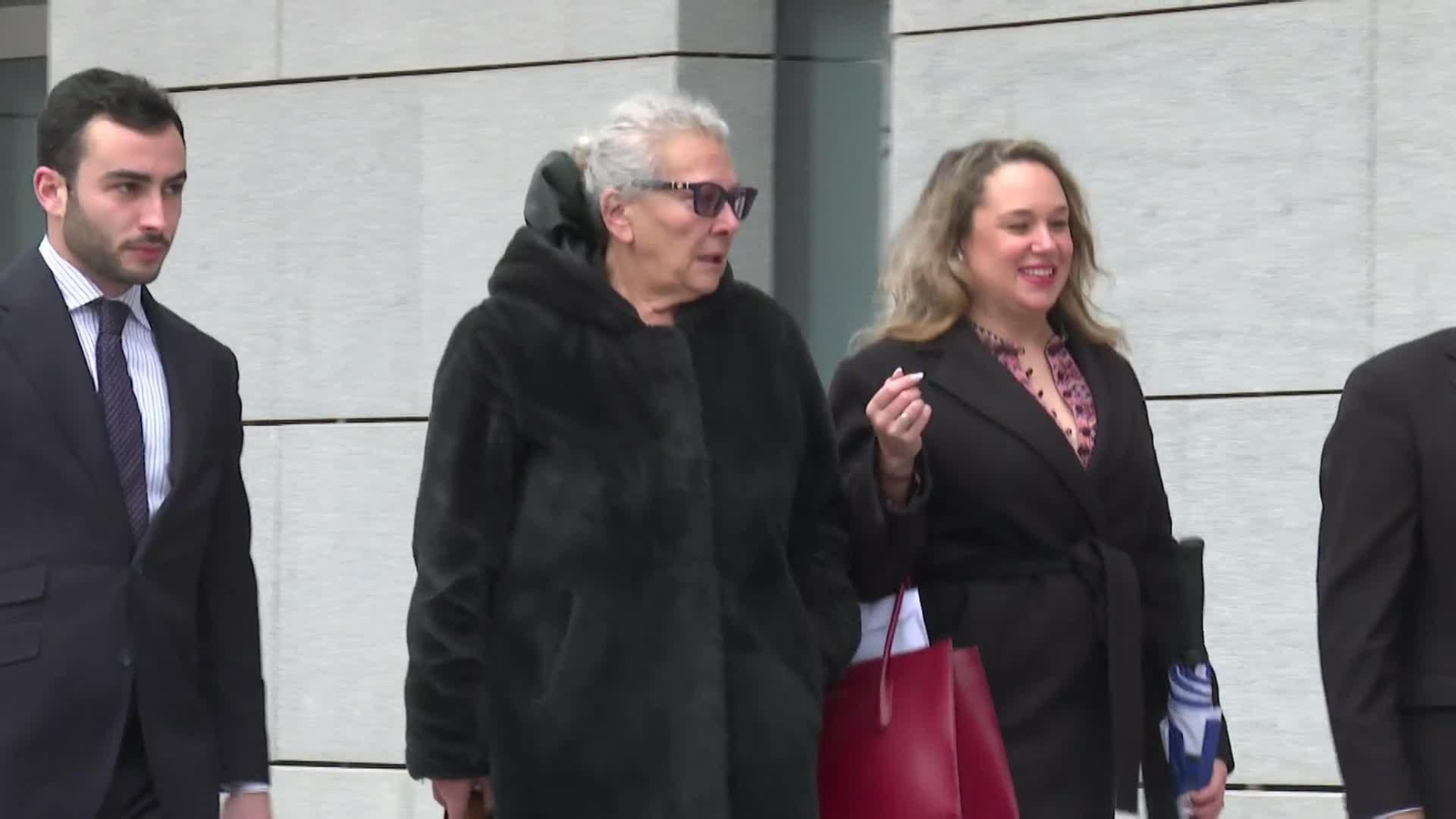 va el chofer de carmen pano