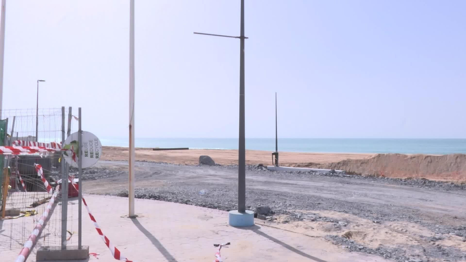 L040-VARIOS PREPARATIVOS PLAYAS SEMANA SANTA