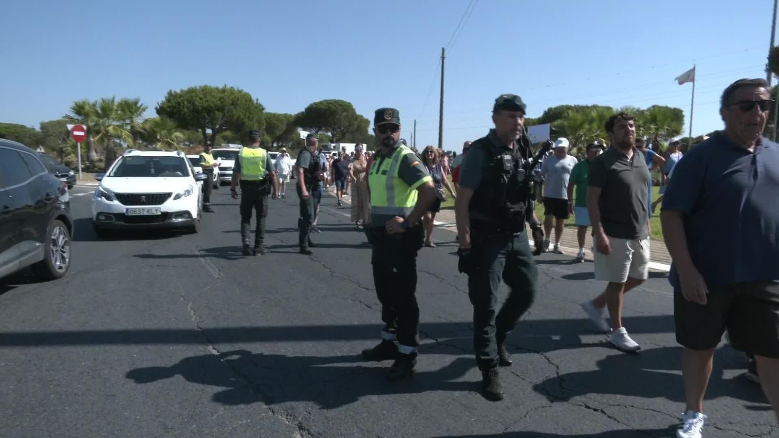 V021-HUELVA PROTESTA VERANEANTES MATALASCAÑAS