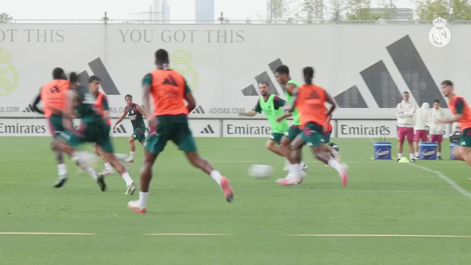 S011-MADRID ENTRENAMIENTO REAL MADRID