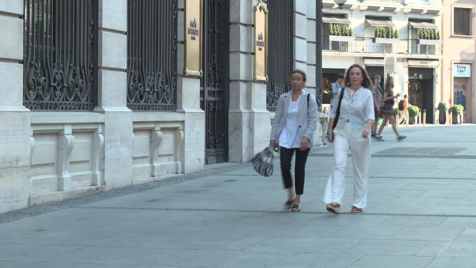 L013-MADRID DIAZ AYUSO DESAYUNO