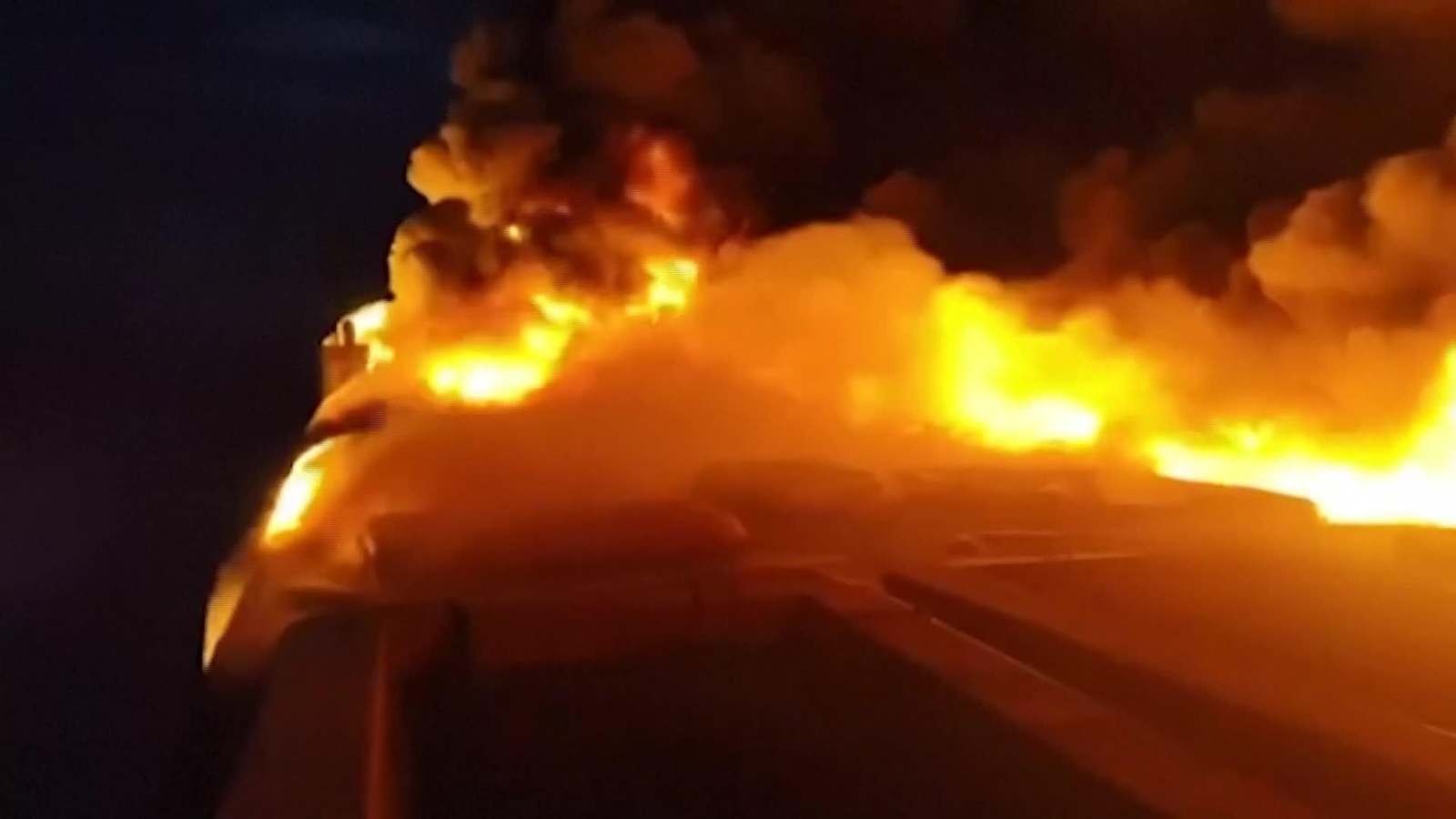 J004-FLIPINAS INCENDIO FERRI
