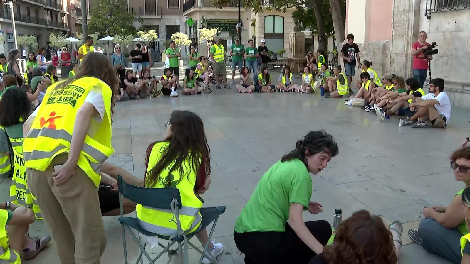 M016-VALENCIA ACAMPADA PROFESORES