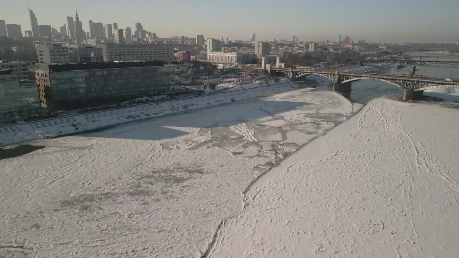 M074-POLONIA RIO HELADO