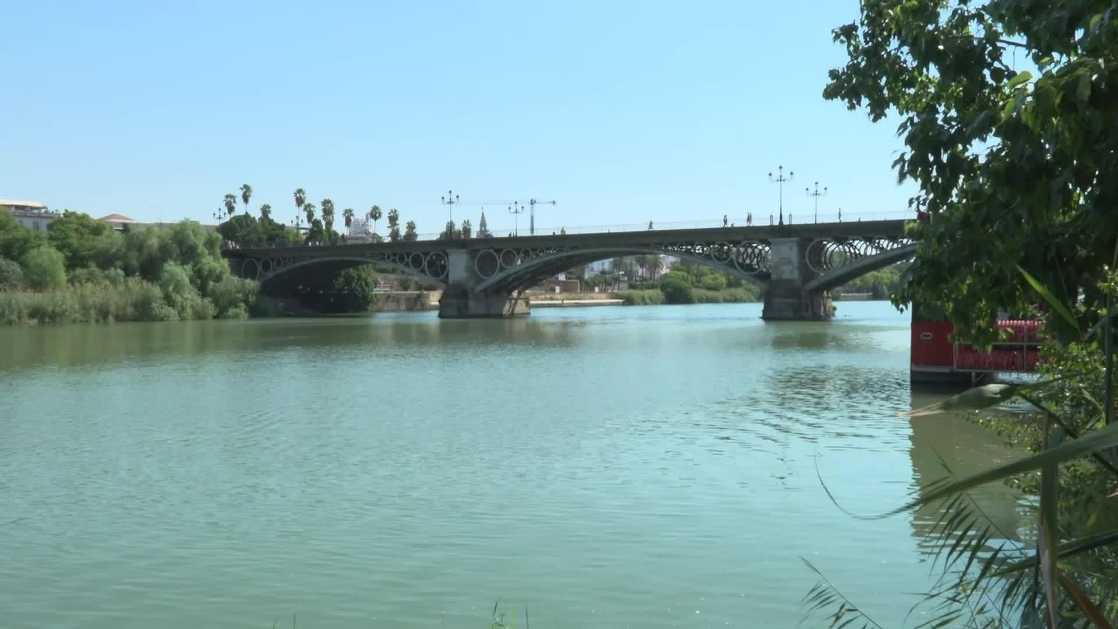 M057-SEVILLA ALERTA CALOR VAGUADA TERMICA