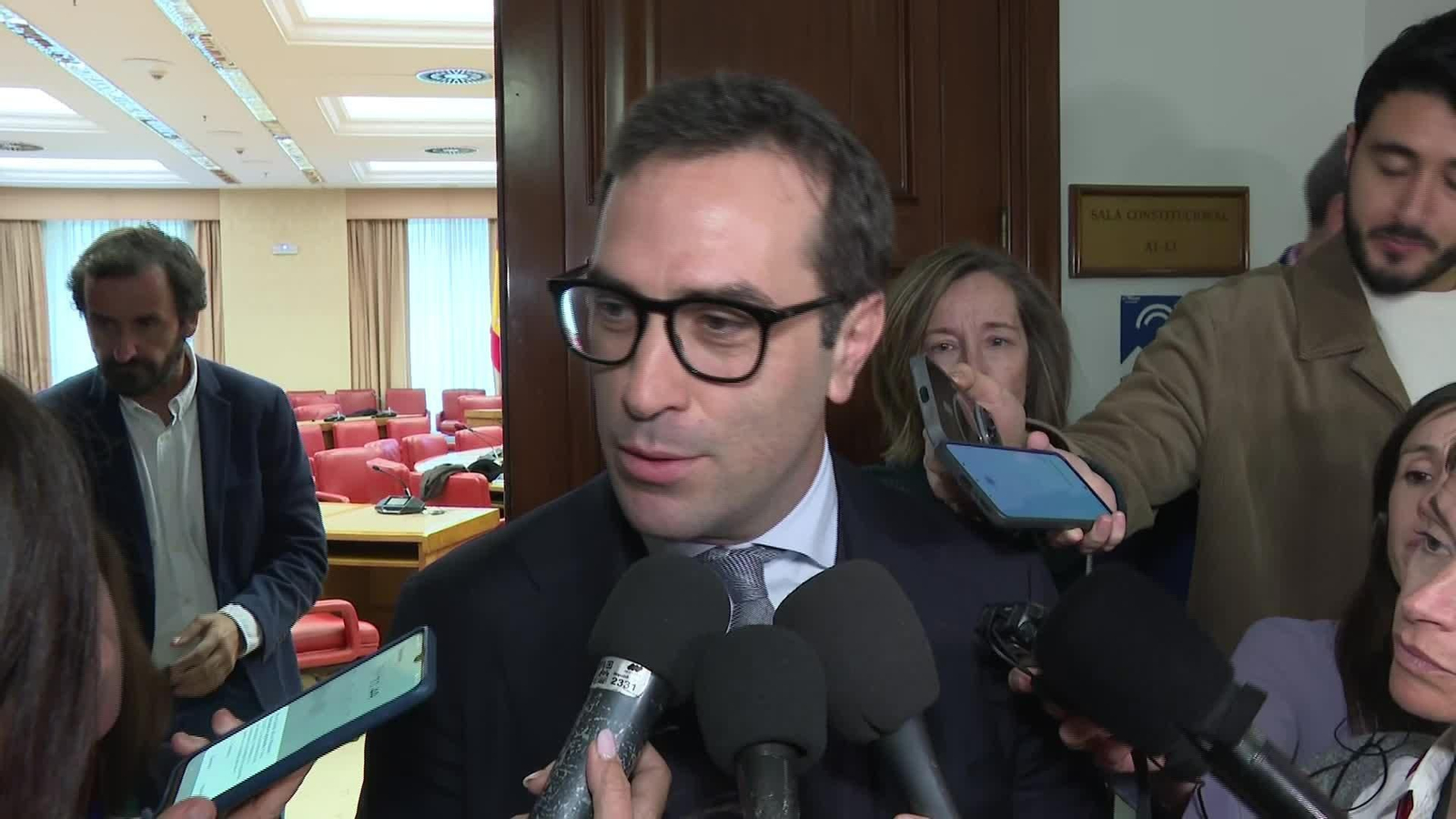 X063-CONGRESO CANUTAZO CARLOS CUERPO