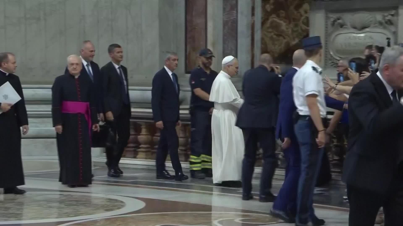 M055-VATICANO PAPA CON INFLUENCERS CATOLICOS