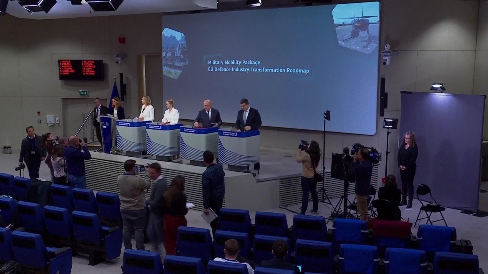 X066-BELGICA DESPLIEGUE FUERZAS ACCION RAPIDA