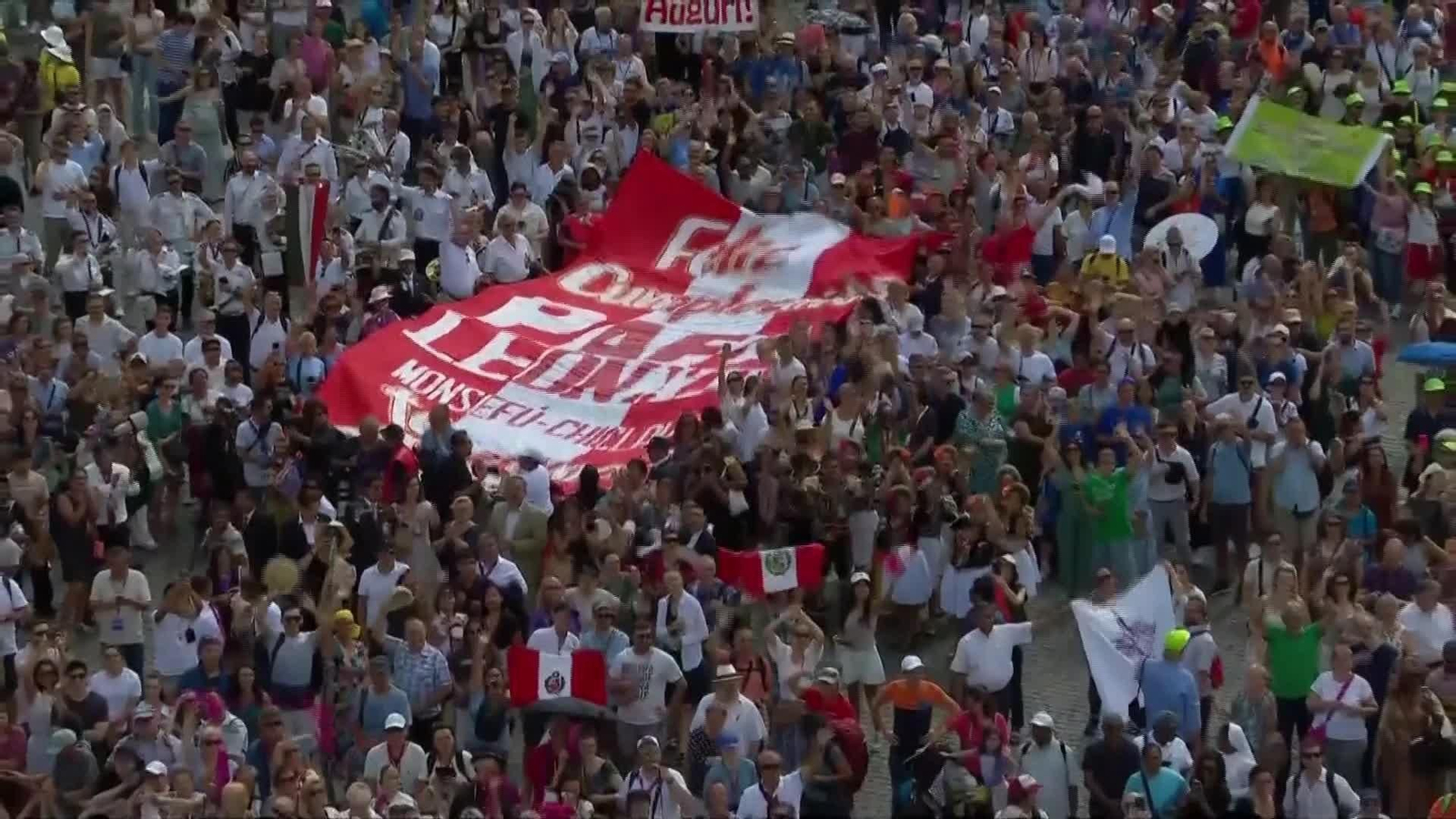 D008-VATICANO CUMPLEAÑOS PAPA ANGELUS