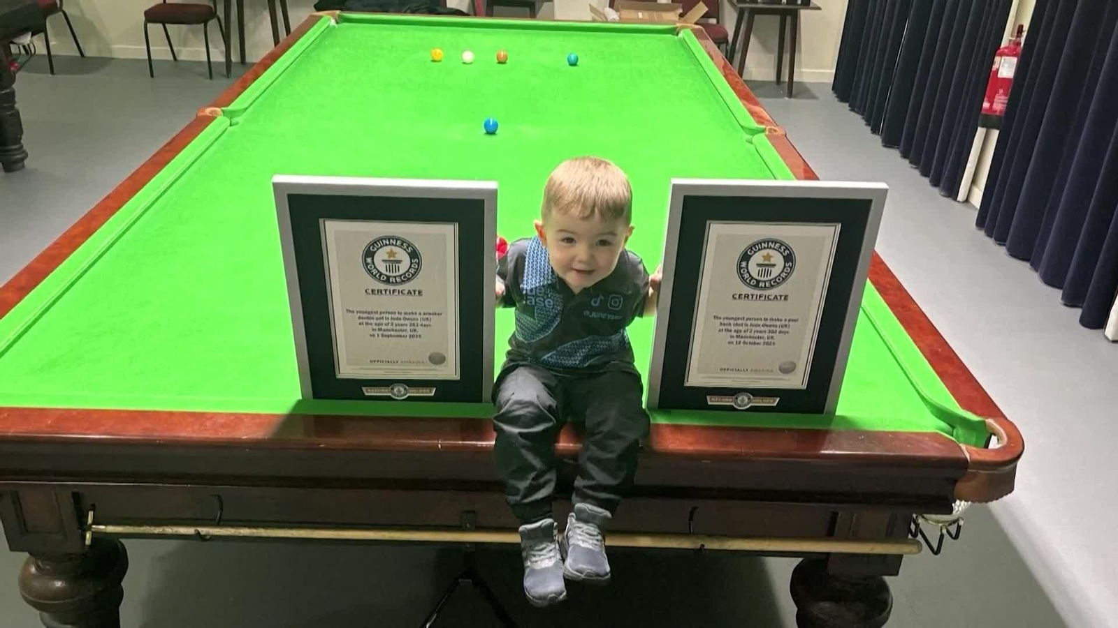 va reino unido niño dos años record guinness de billar