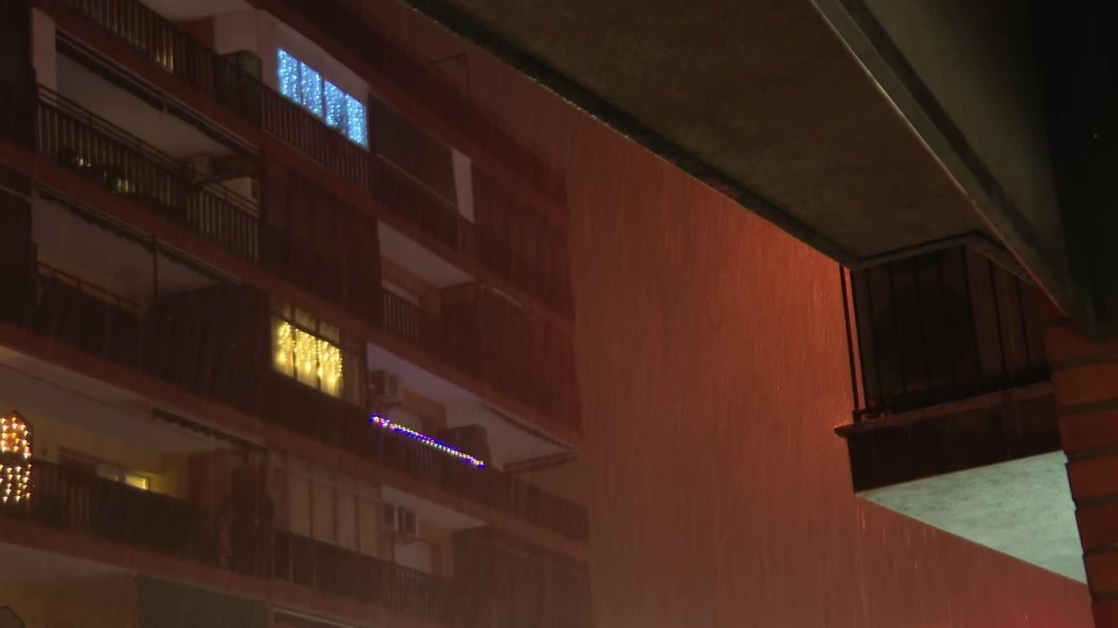 M094-BADALONA MAS LLUVIAS TARDE