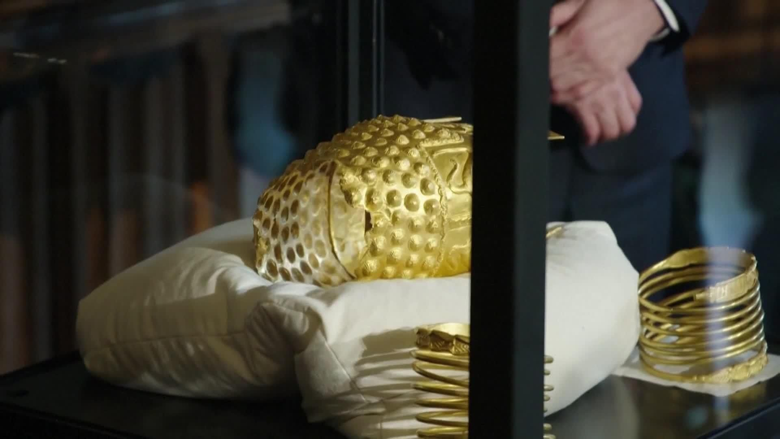 va recuperado casco robado rumani