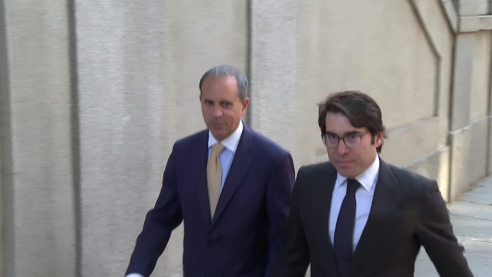 El abogado de González Amador declara en el Supremo que su cliente sí le pidió que pactara con la Fiscalía