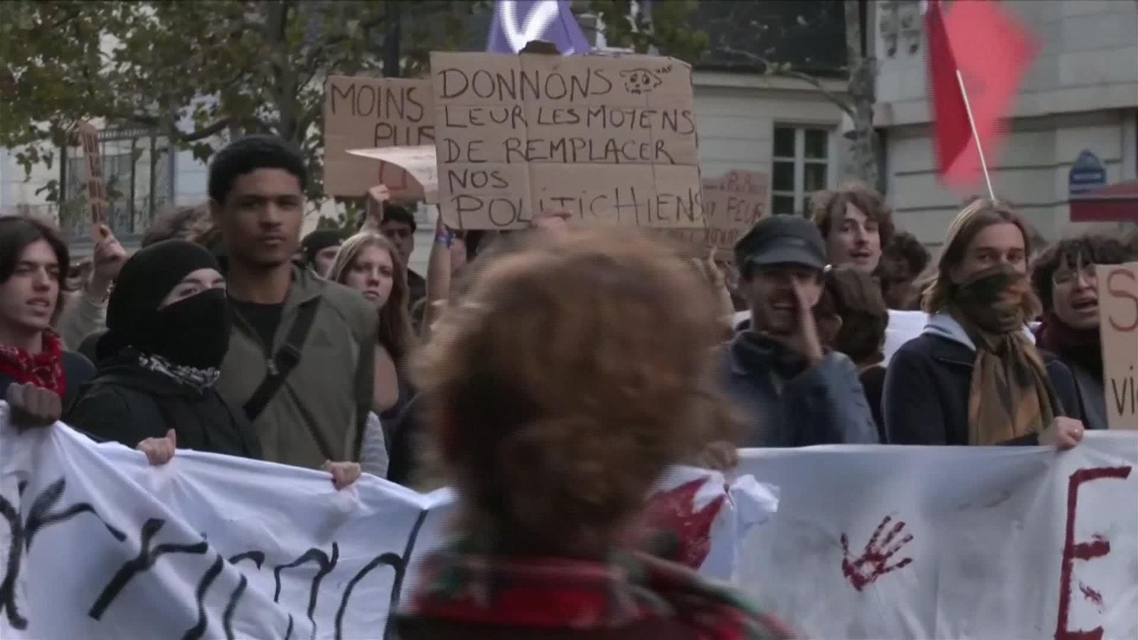 J069-FRANCIA PROTESTAS ESTUDIANTES