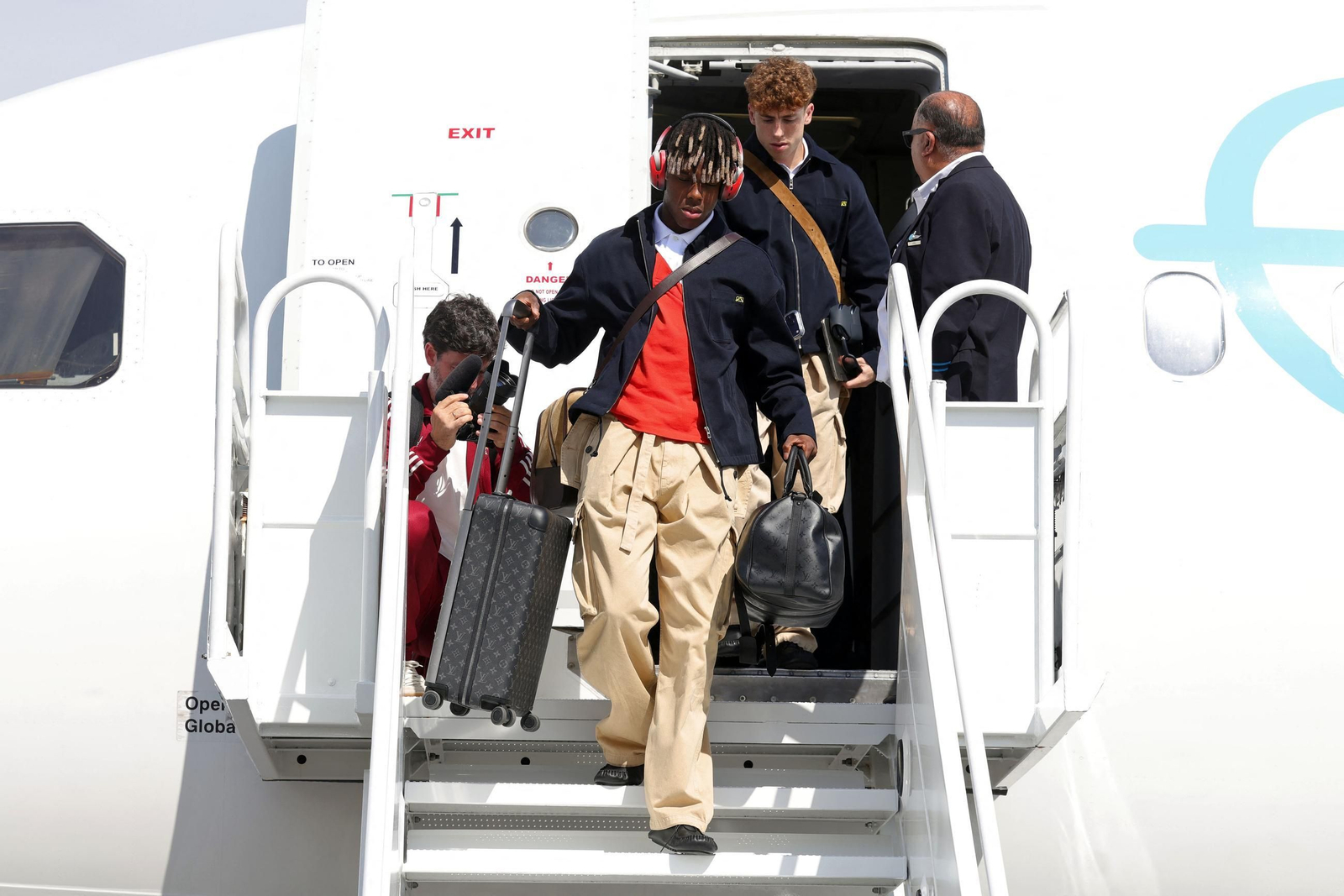 La selección recibe una calurosa bienvenida a su llegada a Estados Unidos