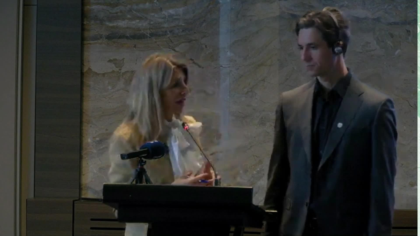 V024-ESLOVENIA ACTO YOLANDA DIAZ