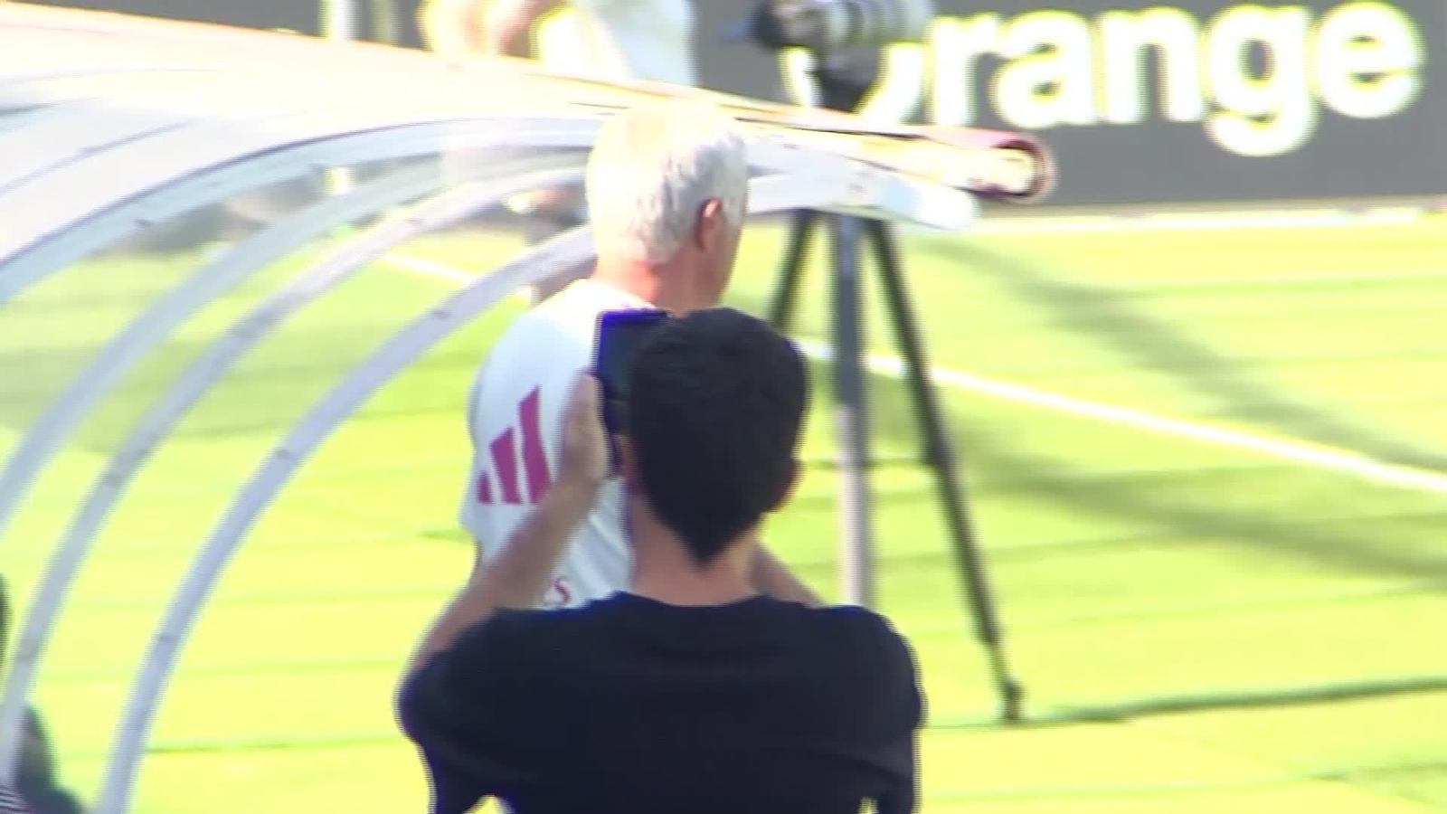 V049-MADRID ENTRENO REAL MADRID