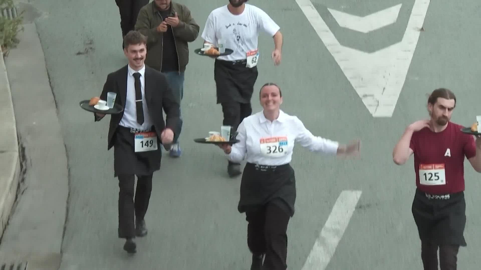 va carrera camareros paris