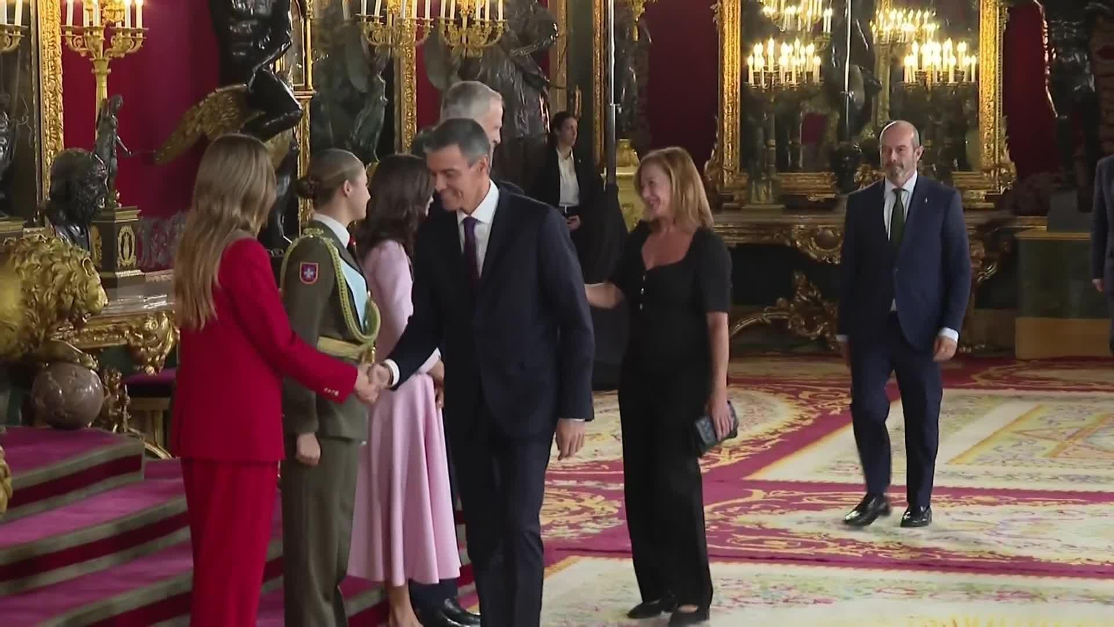 va besamanos