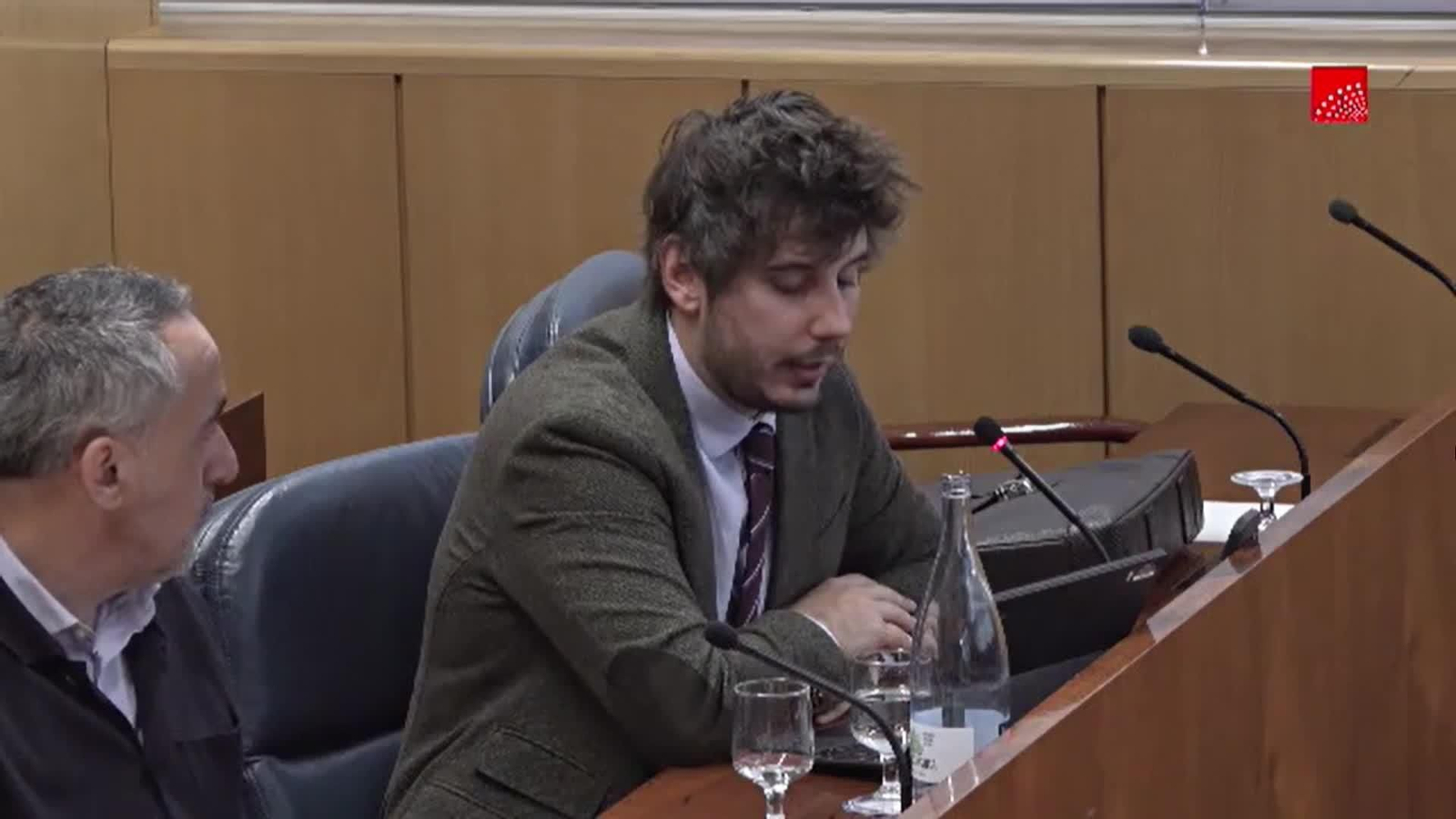 va dimision consejero asamblea madrid