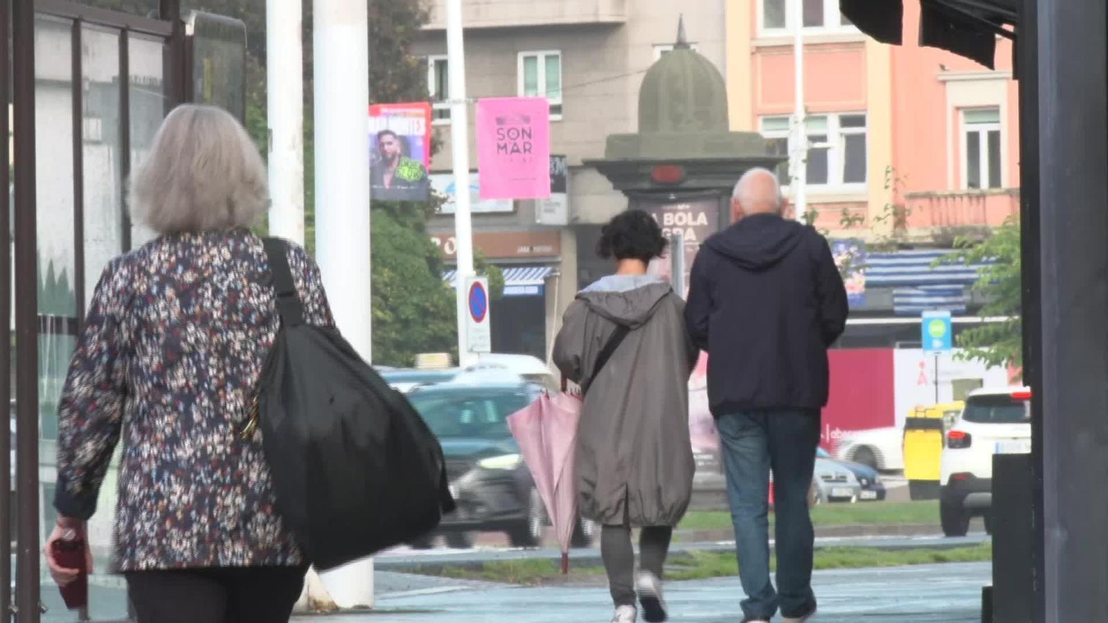 L036-A CORUÑA LLEGAN LAS LLUVIAS