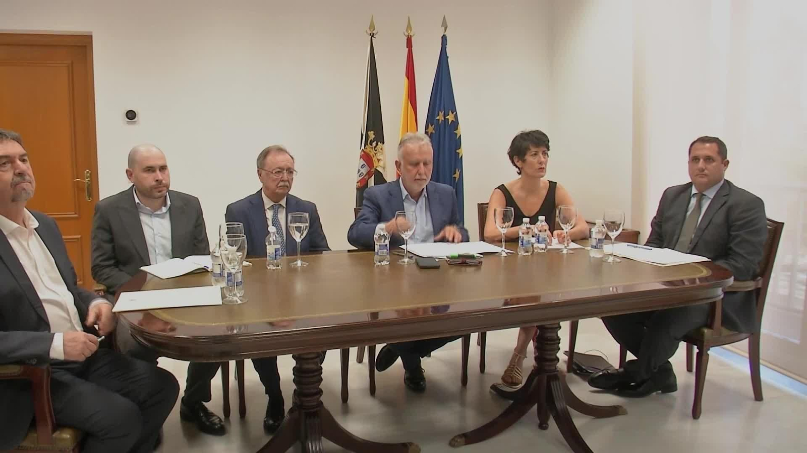 X066-CEUTA MUDO TORRES CON VIVAS Y RP VIVAS