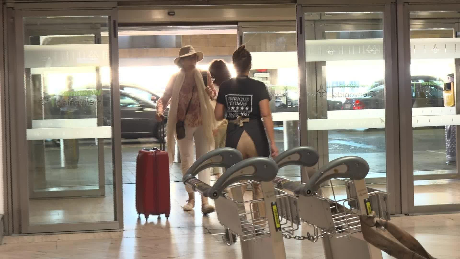 J050-SEVILLA REFUERZO SERVICIOS AEROPUERTOS