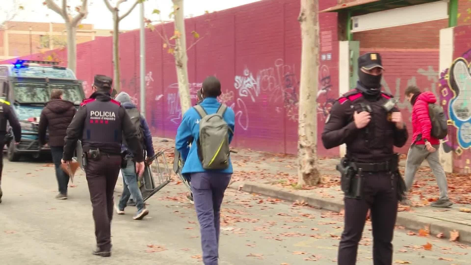 X028-BARCELONA SEGUIMIENTO DESALOJO EDIFICIO OKUPA