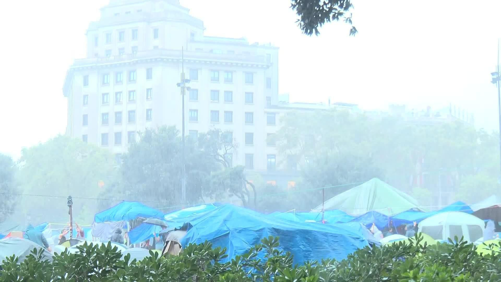 S025-BARCELONA ALERTA NARANJA POR LLUVIAS