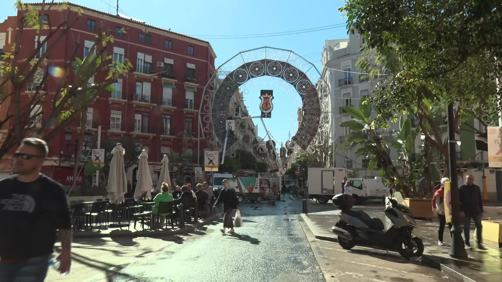 M046-VALENCIA QUEJAS USO PETARDOS